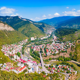 Discover Borjomi Famous Springs and Nature Tour